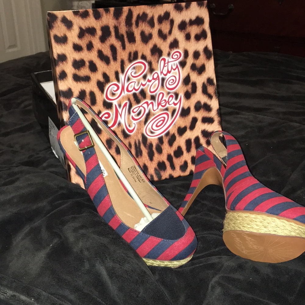 Heels - Picture 3 of 4
